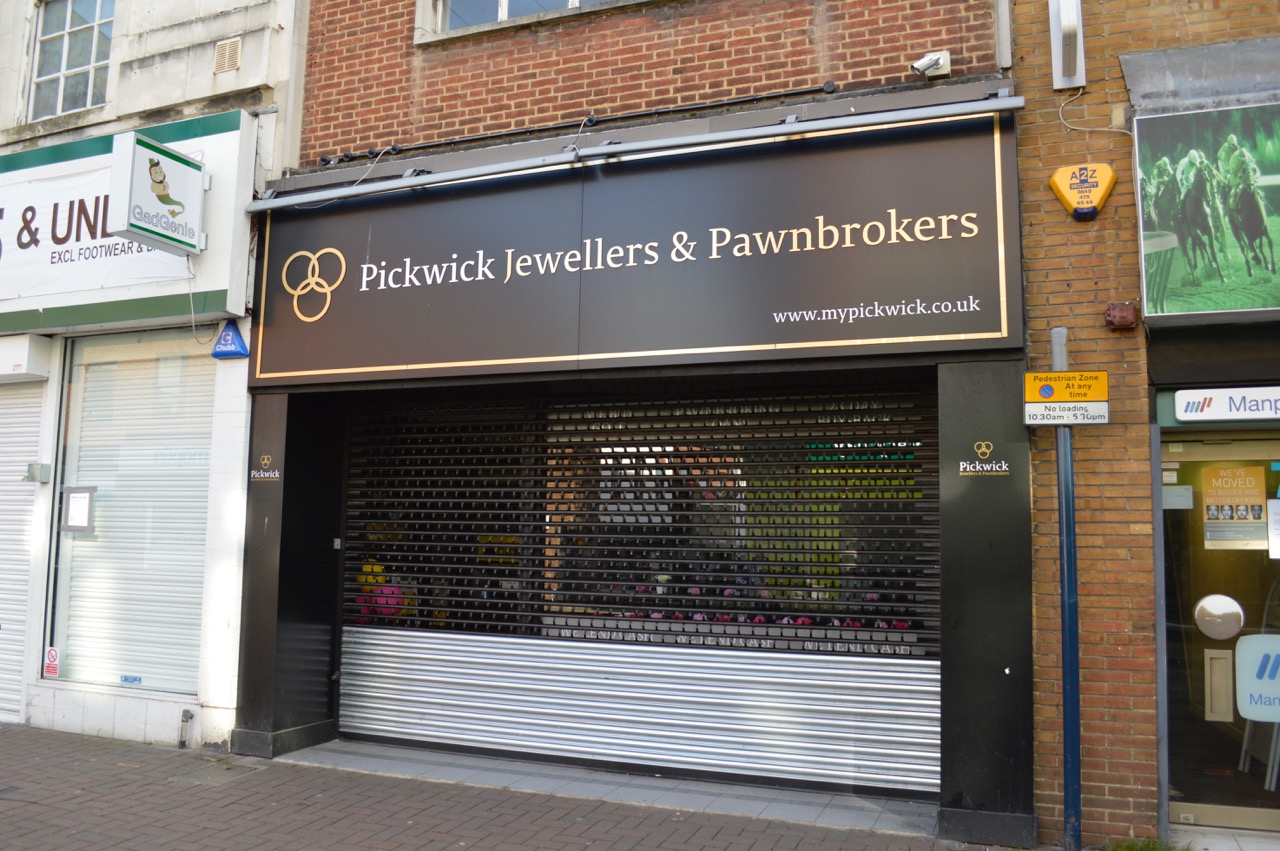 Pickwick Jewellers and Pawnbrokers 03