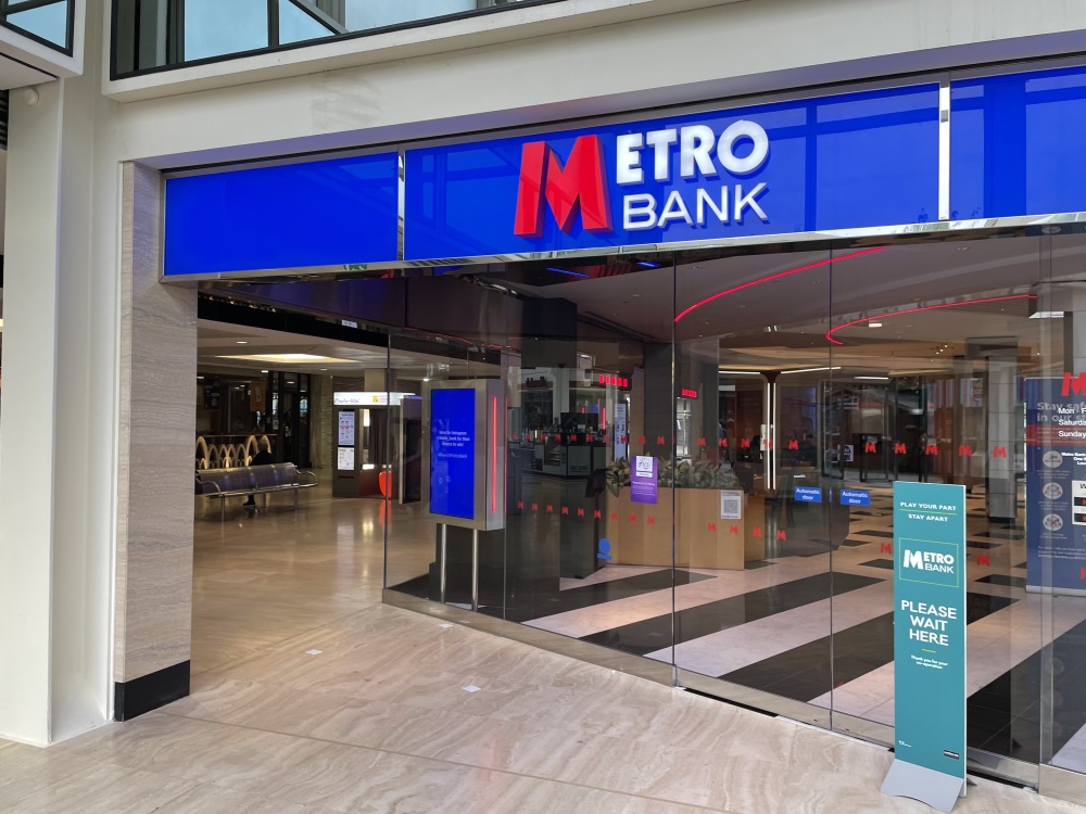 Metro Bank 01