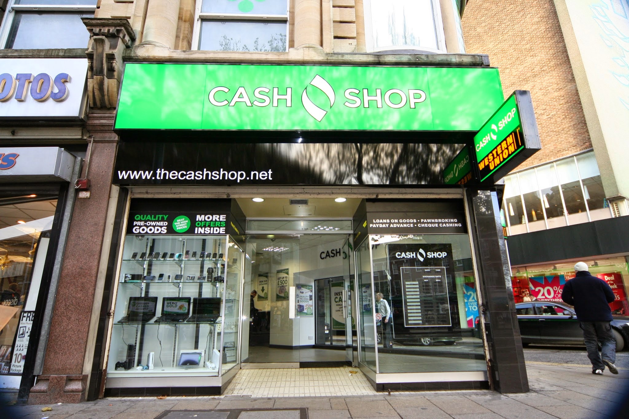 Cash Shop Hull 02
